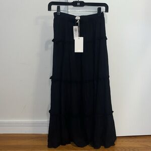 NWT ARITIZIA XS DAMASQUE SKIRT IN BLACK NOIR